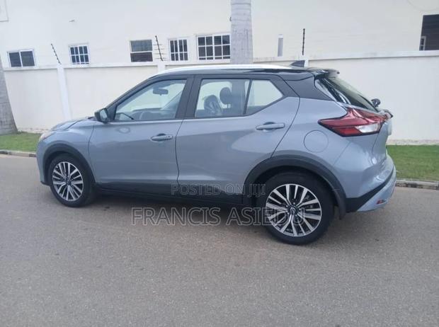 Nissan Kicks 2022 Gray