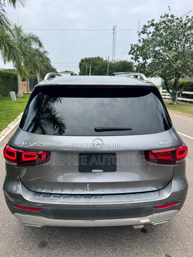 Mercedes-Benz GLB-Class GLB 200 4MATIC 2021 Gray