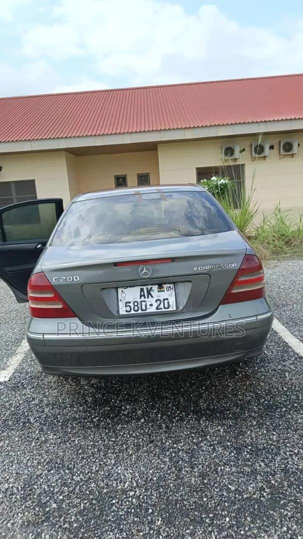 Mercedes-Benz C250 2004 Gray