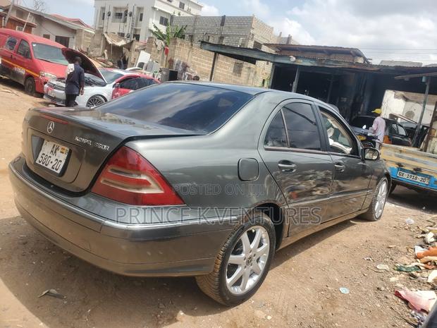 Mercedes-Benz C250 2004 Gray