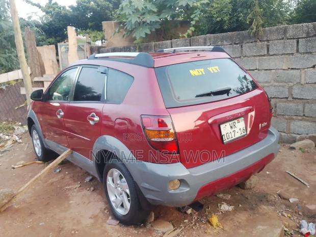 Pontiac Vibe 2005 Brown