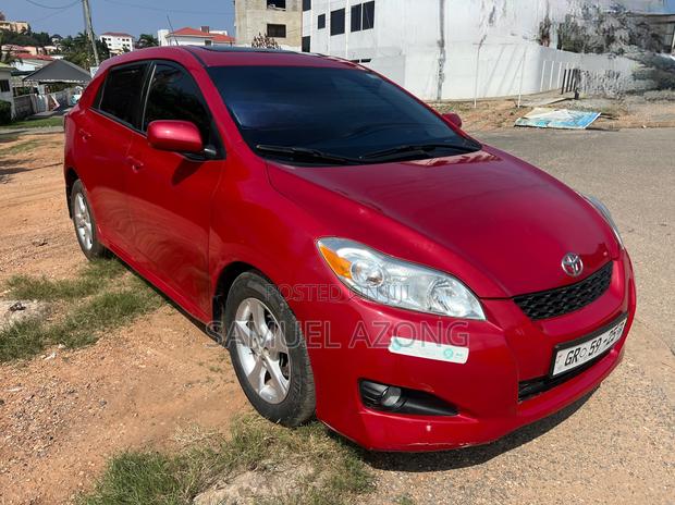Toyota Matrix S Hatchback AWD (2.4L 4cyl) 2014 Red