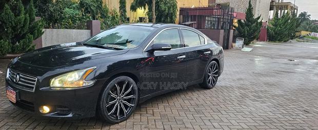 Nissan Maxima 2015 Black