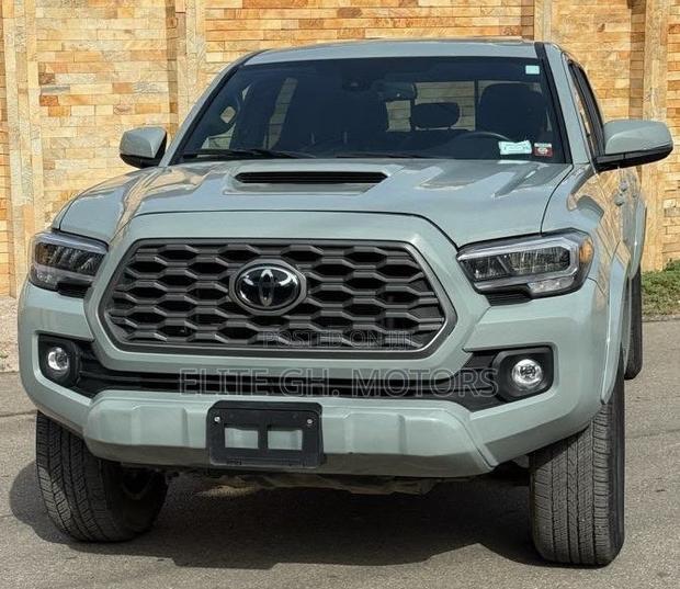 Toyota Tacoma TRD Sport Access Cab 6' Bed V6 AT 2023 Green