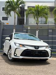 Toyota Corolla XLE 2021 White for sale
