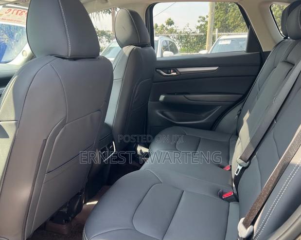 Mazda CX-5 2022 Gray