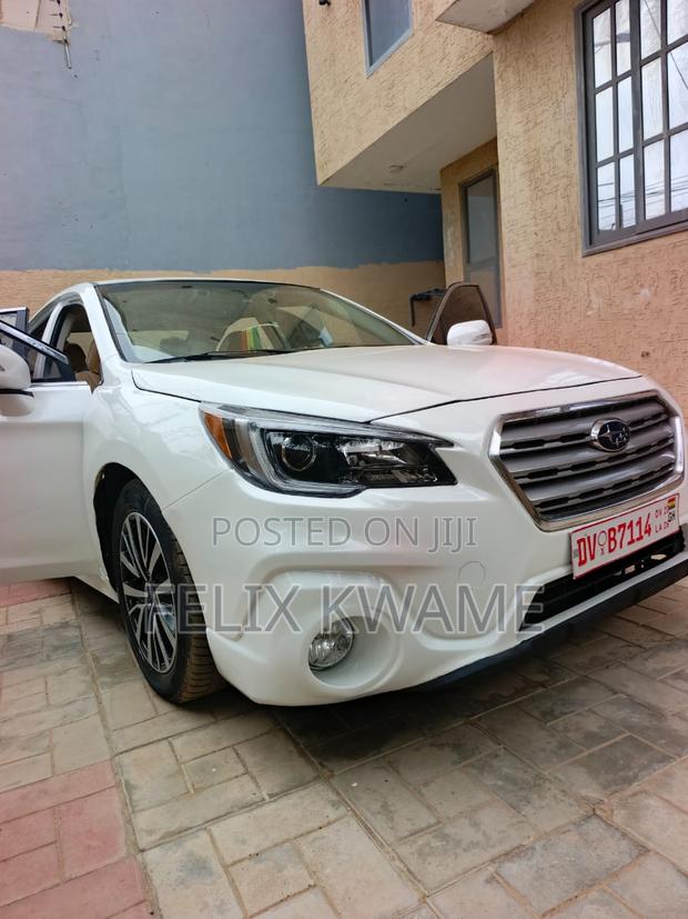 Subaru Legacy 2.5i Limited AWD 2018 White
