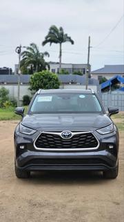 Toyota Highlander 2021 Gray for sale