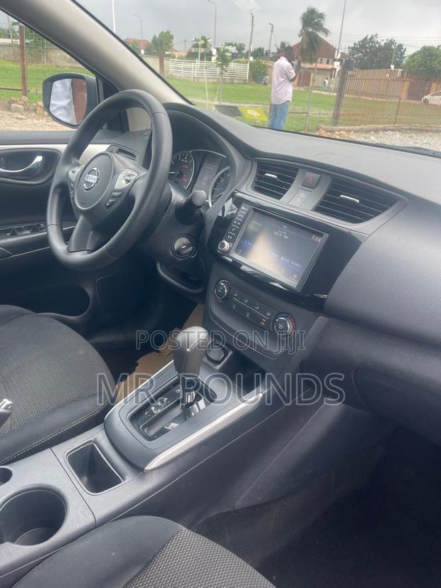 Nissan Sentra 2018 White