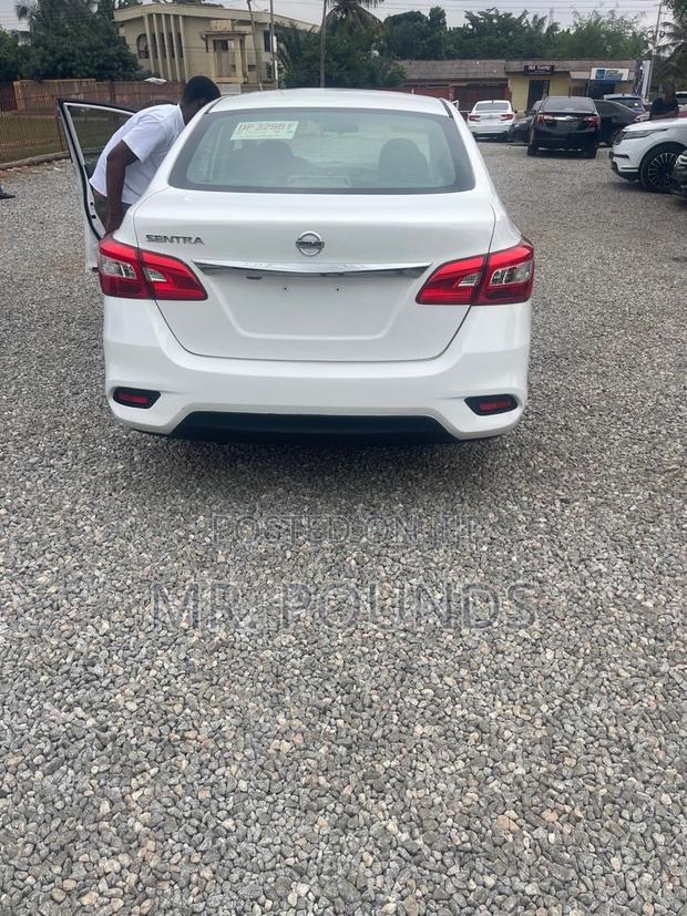 Nissan Sentra 2018 White