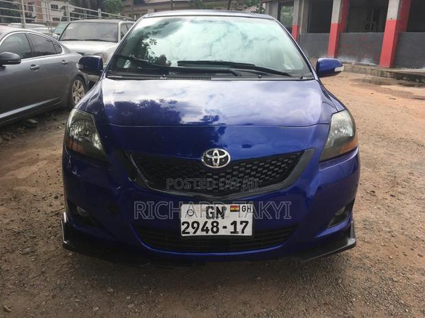 Toyota Yaris 1.5 Automatic 2009 Blue