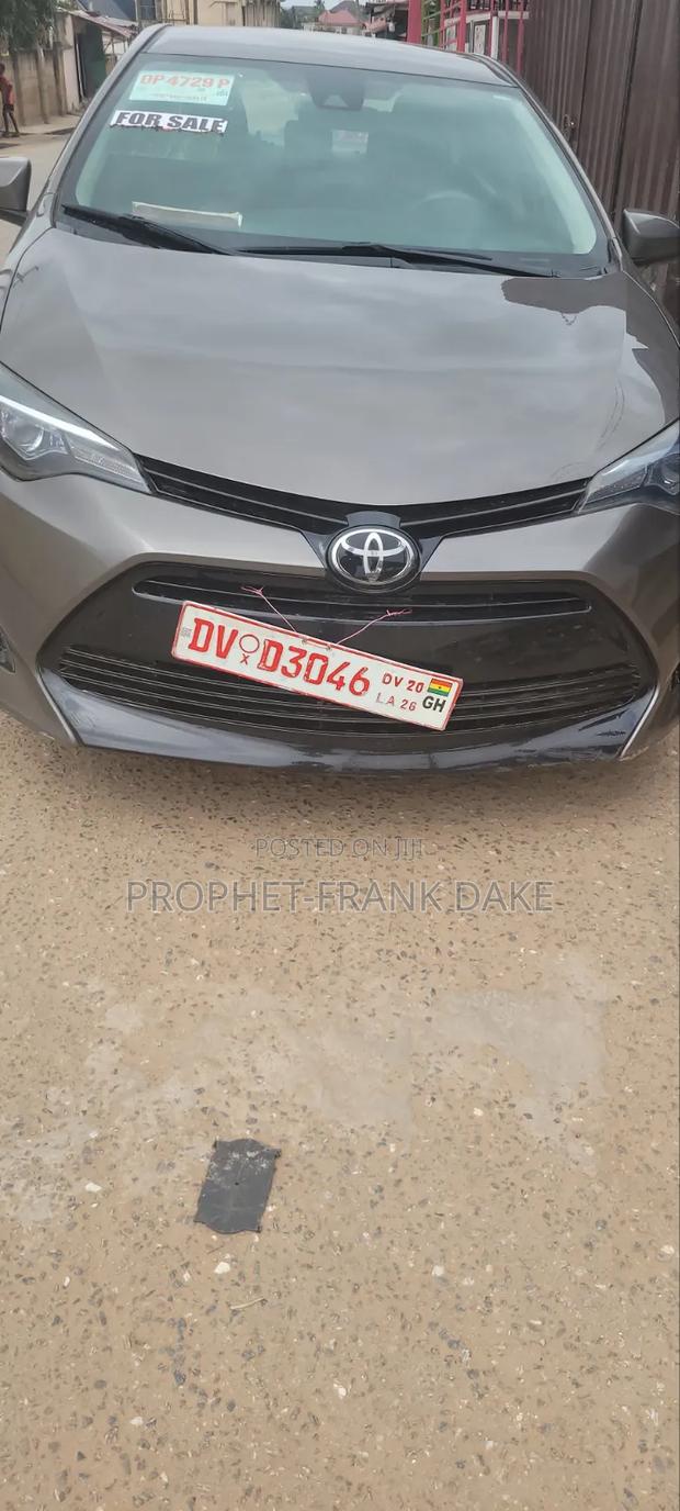 Toyota Corolla 2017 Beige