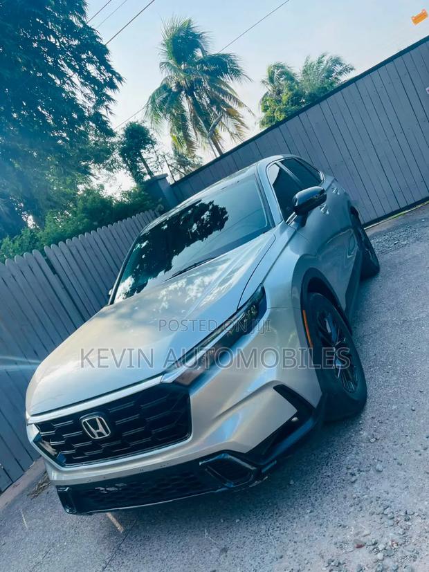 Honda CR-V 2024 Silver