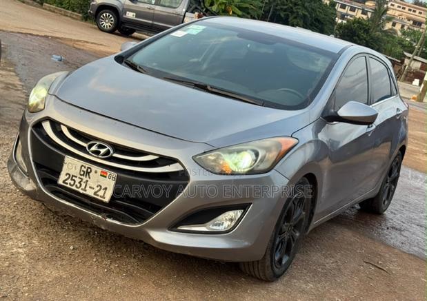 Hyundai Elantra GT 2013 Gray
