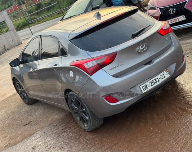 Hyundai Elantra GT 2013 Gray