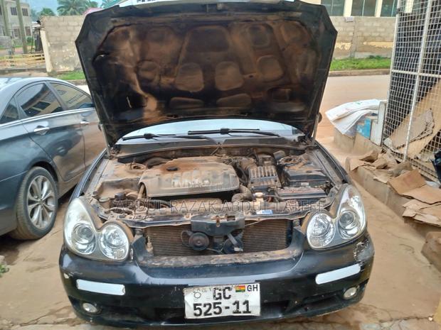 Hyundai Sonata 2004 Black