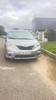 Toyota Sienna XLE 8 Passenger 2012 Silver for sale