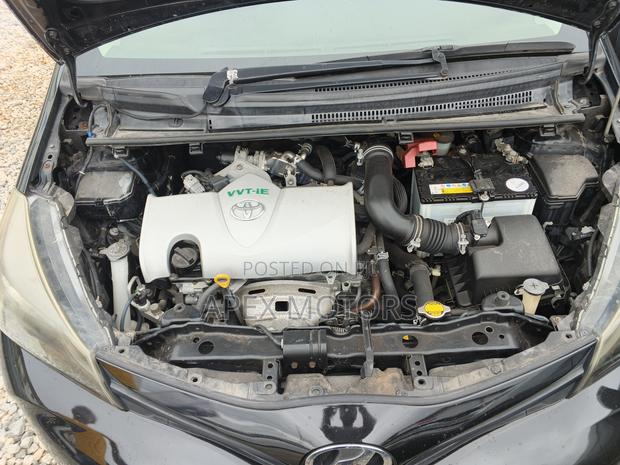 Toyota Vitz 2014 Black