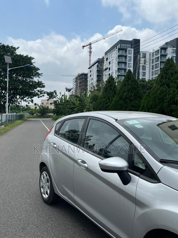 Ford Fiesta 2013 Silver