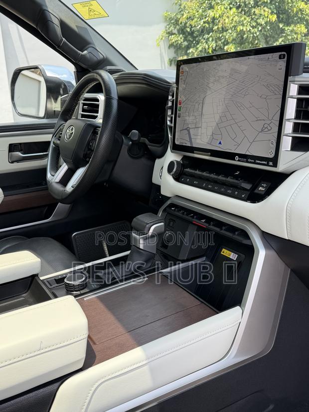 Toyota Tundra Hybrid 2023 Black