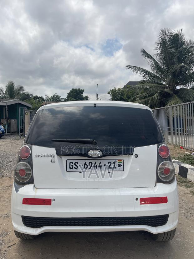 Kia Morning 2010 White