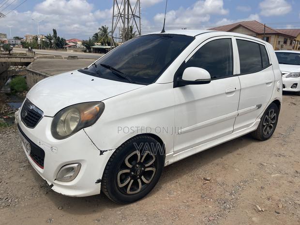 Kia Morning 2010 White