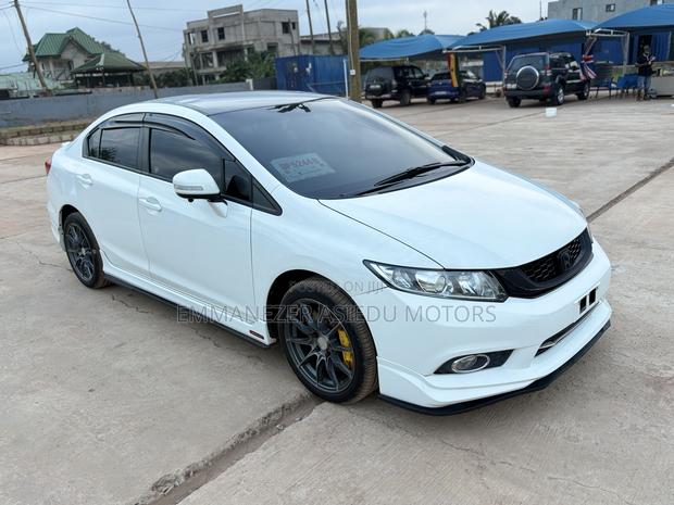 Honda Civic EX-L 4dr Sedan w/Nav (1.8L 4cyl CVT) 2014 White