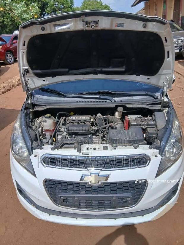 Chevrolet Spark 2014 White