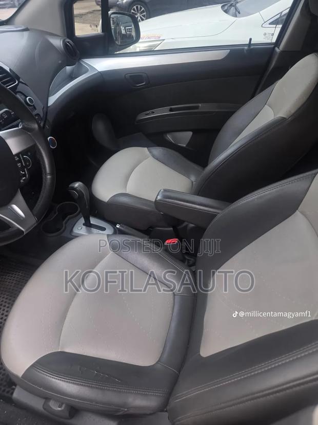 Chevrolet Spark 2014 White