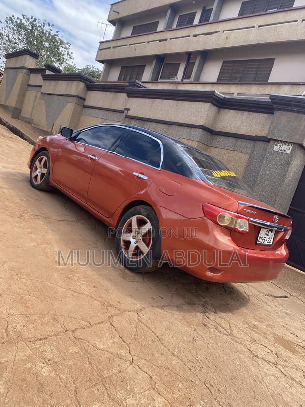 Toyota Corolla LE 4dr Sedan (1.8L 4cyl 4A) 2012 Orange