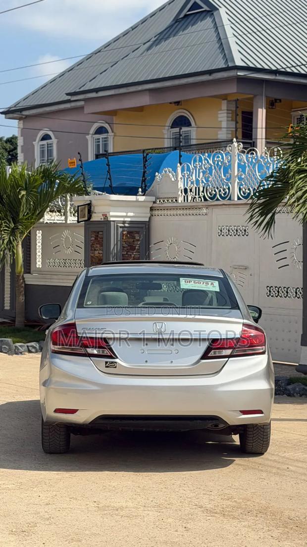 Honda Civic 2015 Silver