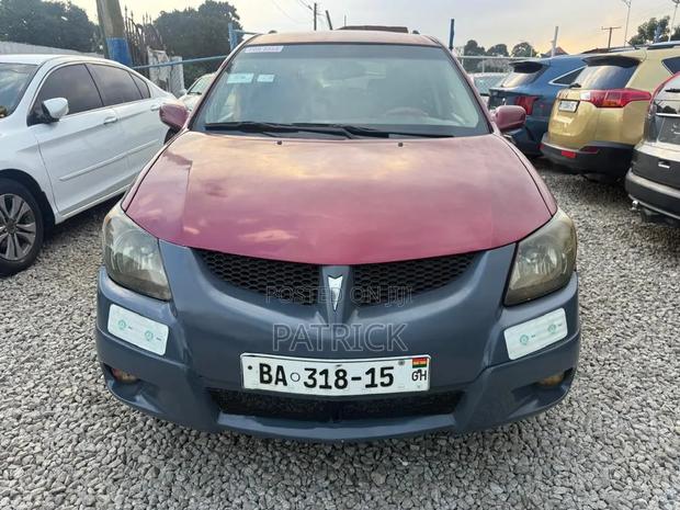 Pontiac Vibe 2006 Red
