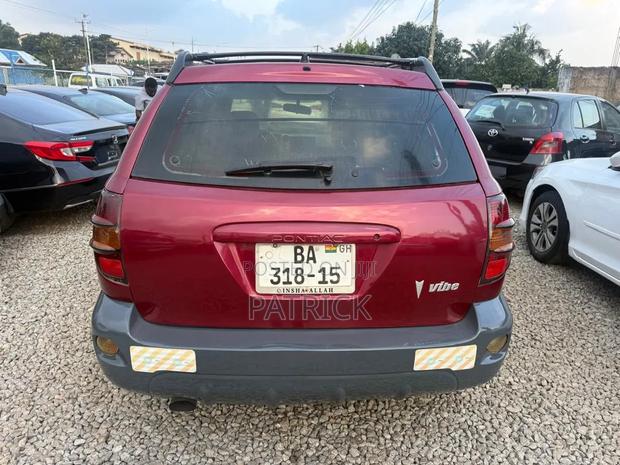 Pontiac Vibe 2006 Red