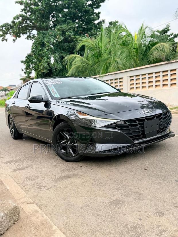 Hyundai Elantra SEL 2022 Black