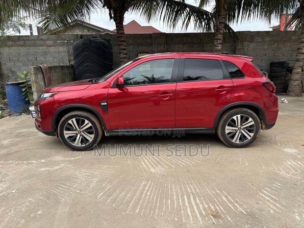 Mitsubishi Outlander 2.0 PHEV AWD 2021 Red