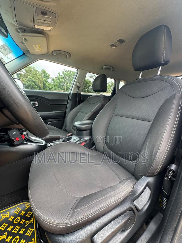 Kia Soul 4dr Wagon (1.6L 4cyl 6A) 2015 Gray