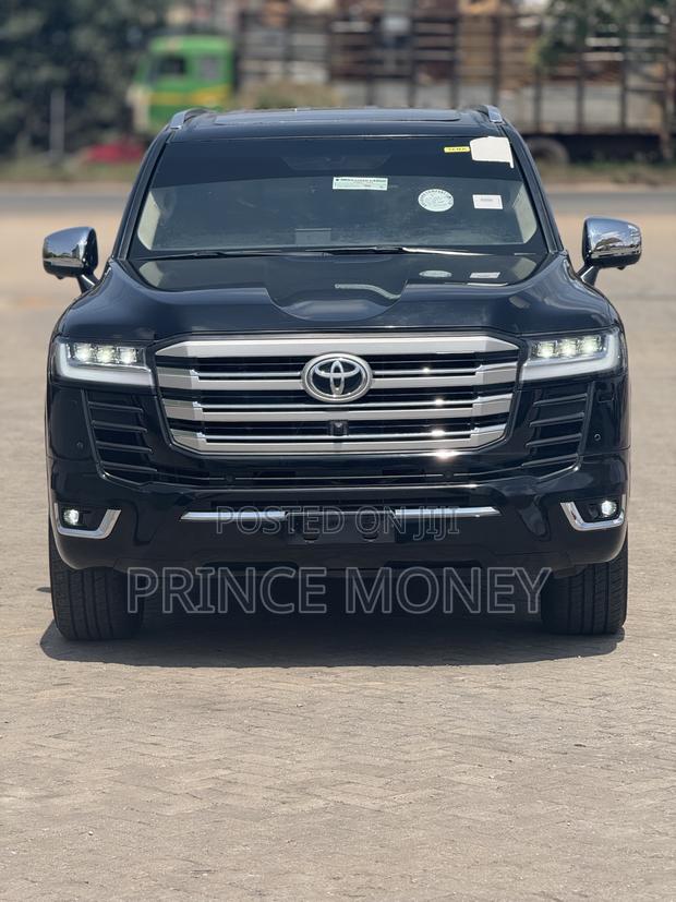 Toyota Land Cruiser 2022 Black