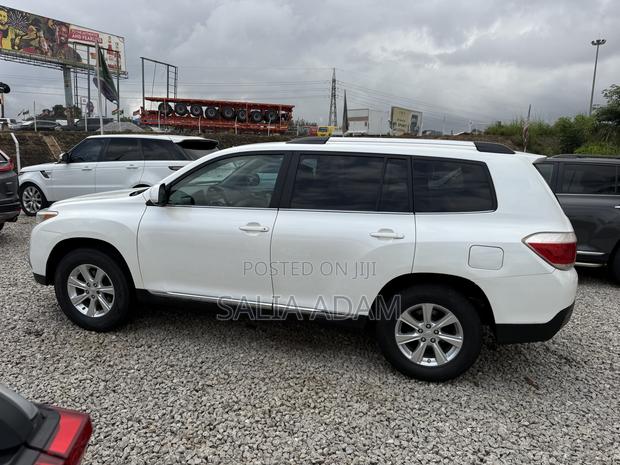 Toyota Highlander 2013 White
