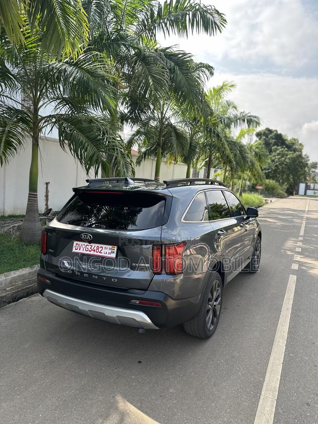 Kia Sorento SX Prestige X-Line 2021 Gray
