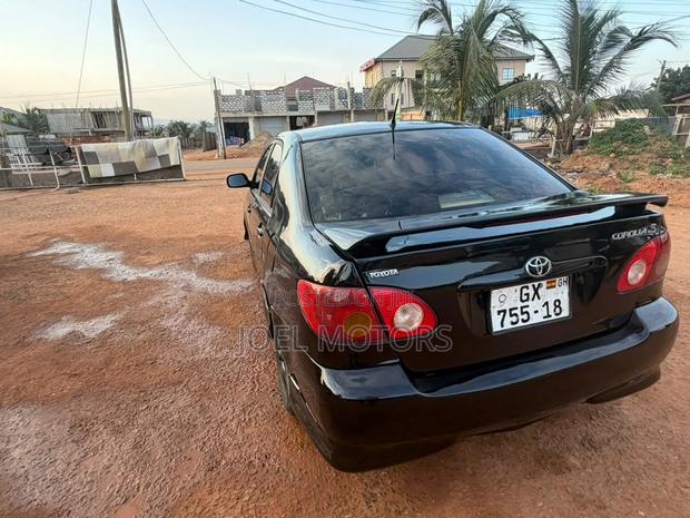 Toyota Corolla 2007 Black