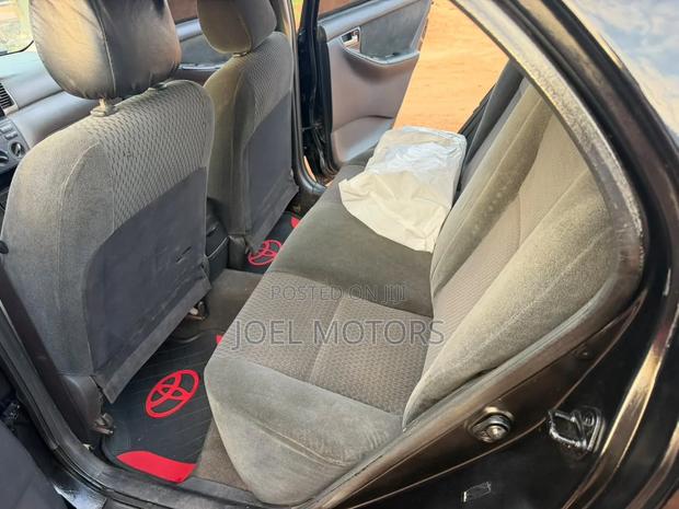 Toyota Corolla 2007 Black