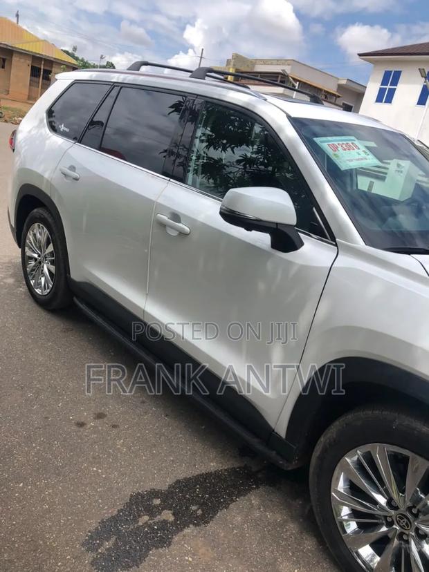 Toyota Grand Highlander 2024 White
