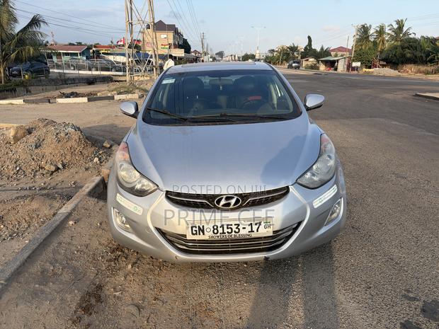 Hyundai Elantra 2013 Silver