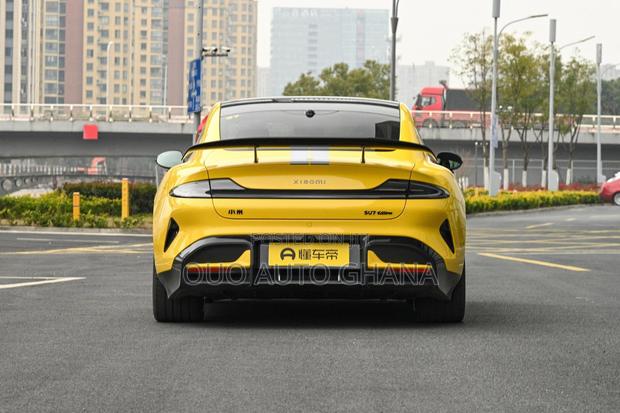 New Xiaomi SU7 Max EV AWD 2025 Gold