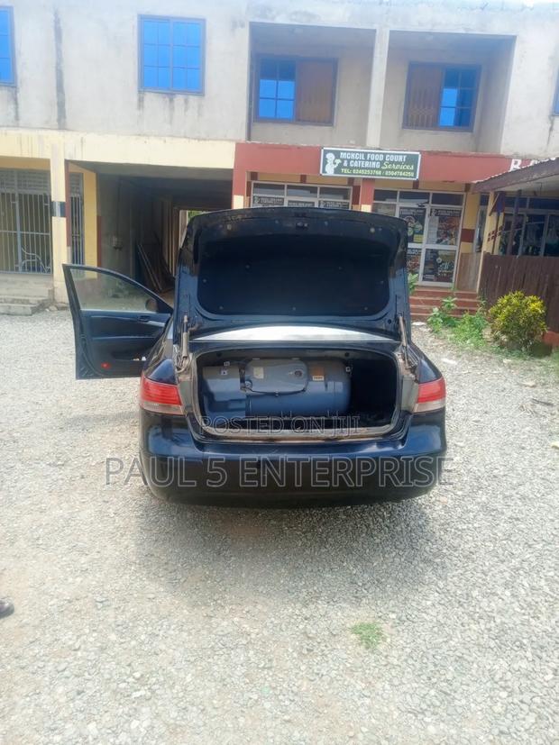 Hyundai Sonata 2010 Black