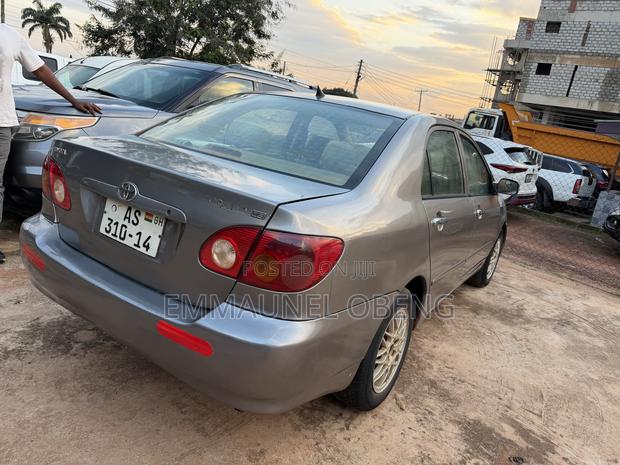 Toyota Corolla 2006 Silver