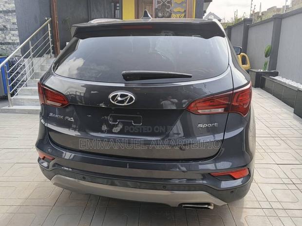Hyundai Santa Fe 2017 Gray