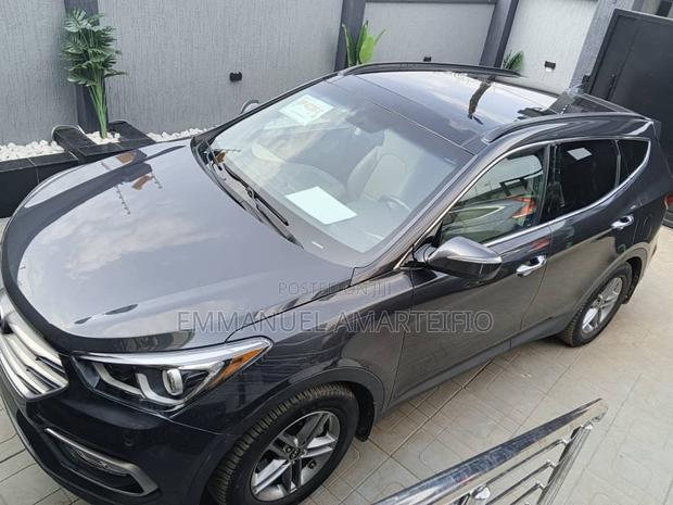 Hyundai Santa Fe 2017 Gray