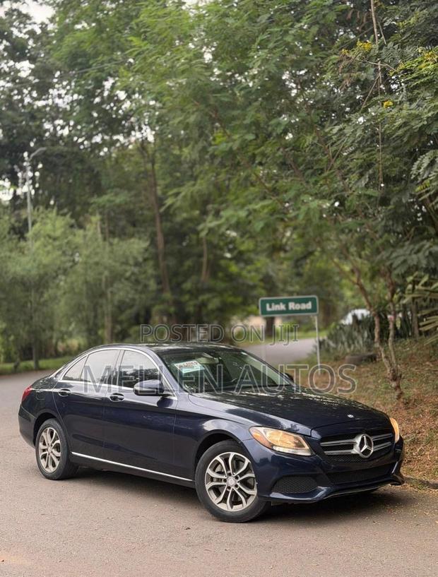Mercedes-Benz C300 Sport 4Matic Sedan AWD (2.0L 4cyll 7A) 2016 Black