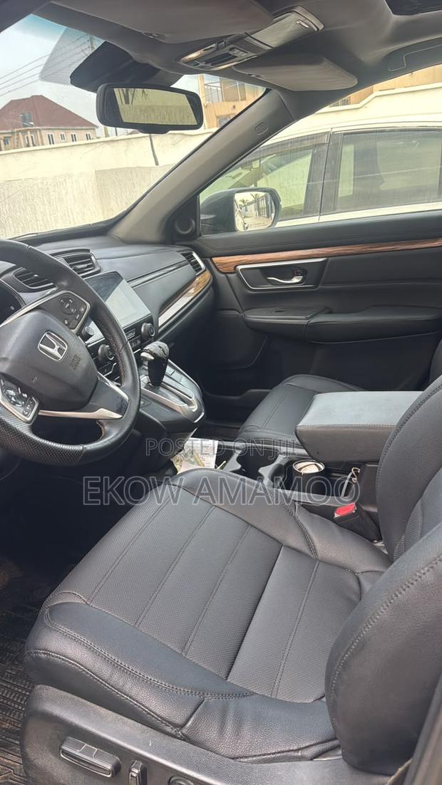 Honda CR-V Touring AWD 2018 Black